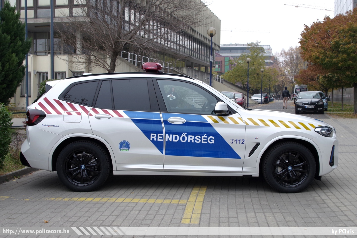 BMW iX3, fotó: PChris
Keywords: magyar Magyarország rendőr rendőrautó rendőrség Hungary hungarian police policecar