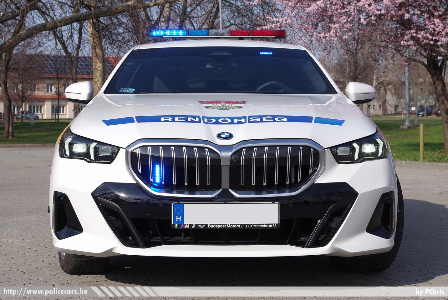 BMW 550e xDrive, fotó: PChris
Keywords: magyar Magyarország rendőr rendőrautó rendőrség Hungary hungarian police policecar