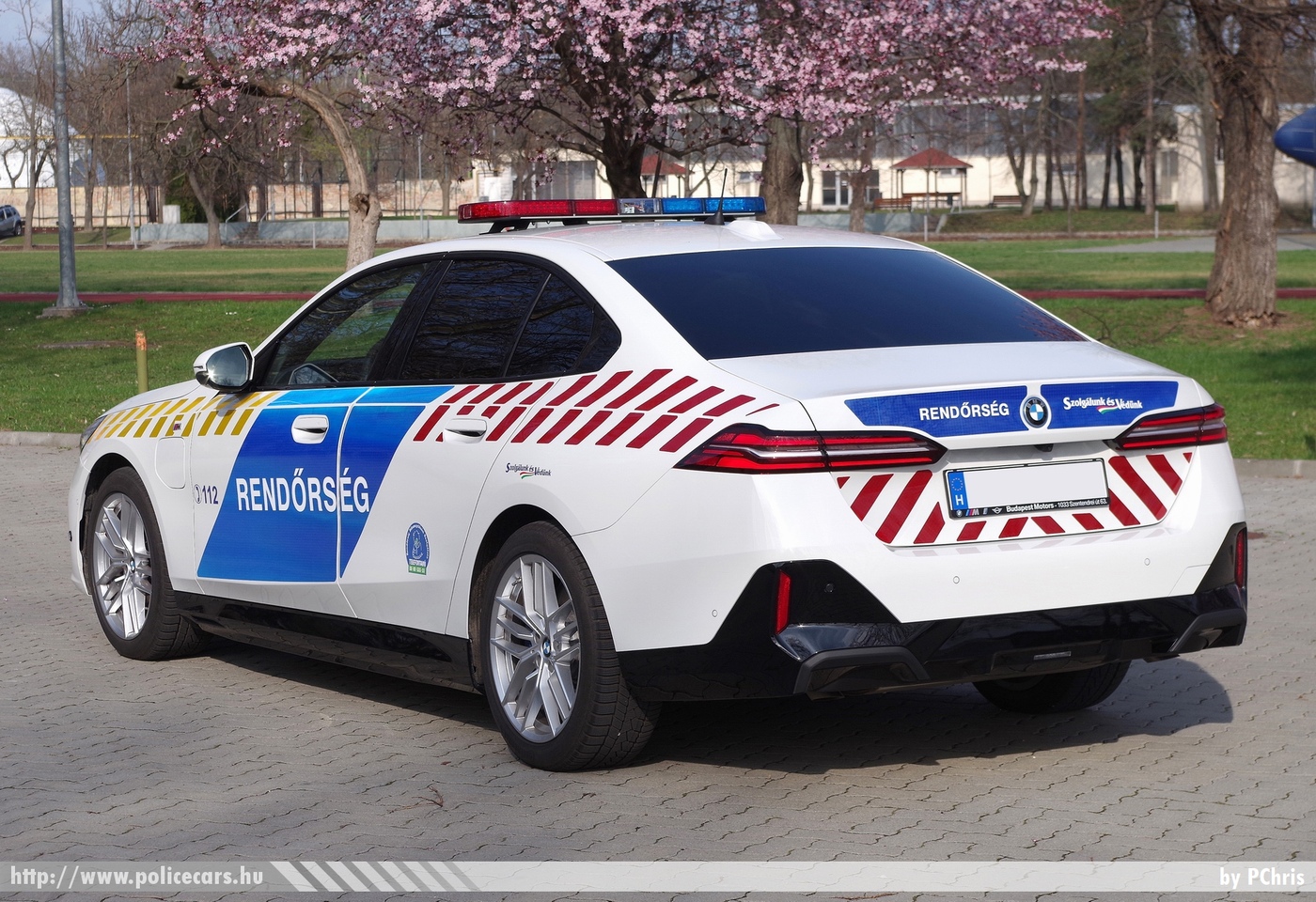 BMW 550e xDrive, fotó: PChris
Keywords: magyar Magyarország rendőr rendőrautó rendőrség Hungary hungarian police policecar