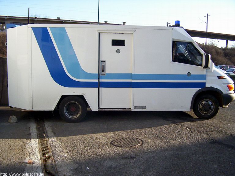 Iveco TurboDaily, Országos Büntetés-végrehajtási Intézet
Keywords:  BV magyar Magyarország Hungary hungarian prison  Büntetés-végrehajtás