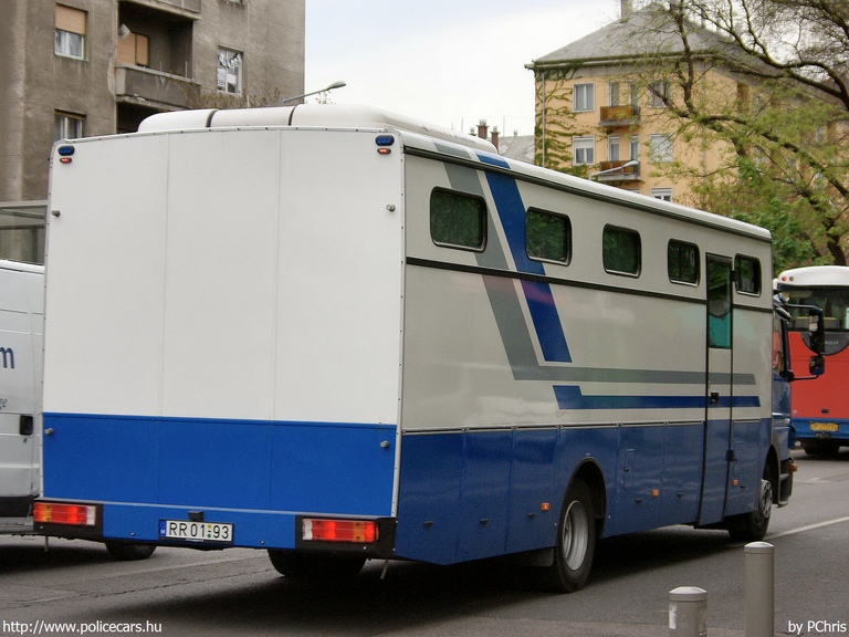 Mercedes-Benz Atego 1324, Országos Büntetés-végrehajtási Intézet, fotó: PChris
Keywords: RR01-93 BV magyar Magyarország Hungary hungarian prison  Büntetés-végrehajtás