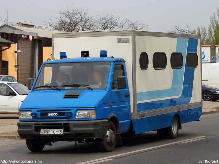Iveco TurboDaily, Országos Büntetés-végrehajtási Intézet, fotó: HNorbert
Keywords: RR10-79 BV magyar Magyarország Hungary hungarian prison  Büntetés-végrehajtás