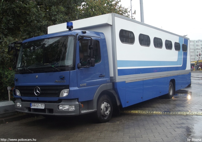 Mercedes-Benz Atego 1218, Országos Büntetés-végrehajtási Intézet, fotó: Bbazsa
Keywords: RR01-77 BV magyar Magyarország Hungary hungarian prison  Büntetés-végrehajtás