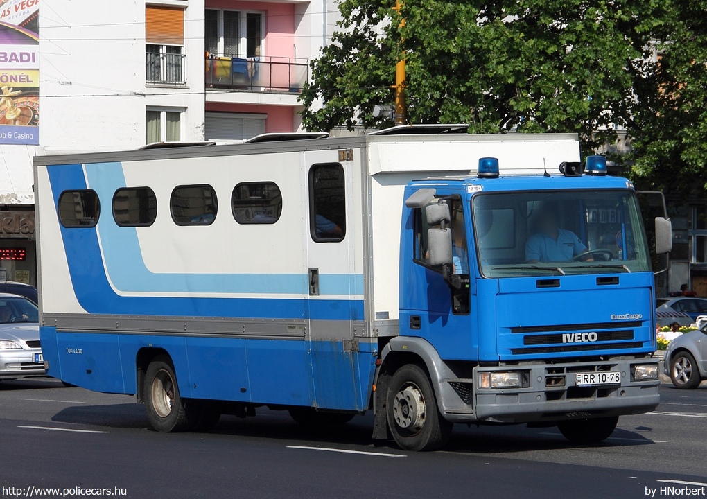 Iveco EuroCargo, Országos Büntetés-végrehajtási Intézet, fotó: HNorbert
Keywords: BV RR10-76 BV magyar Magyarország Hungary hungarian prison  Büntetés-végrehajtás