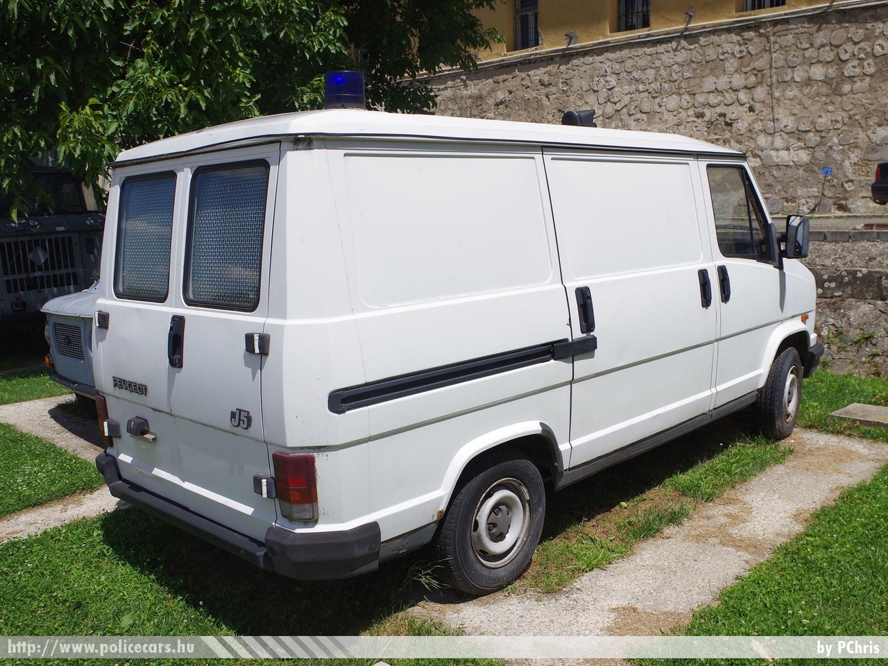 Peugeot J5, Országos Büntetés-végrehajtási Intézet, fotó: PChris
Keywords:  BV magyar Magyarország Hungary hungarian prison  Büntetés-végrehajtás