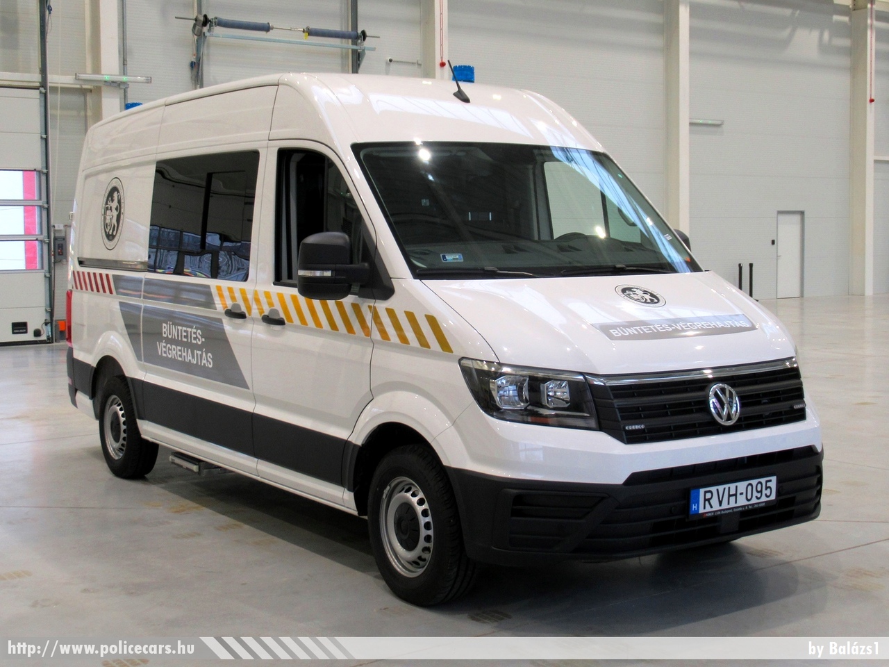 Volkswagen Crafter II, fotó: Balázs1
Keywords: BV magyar Magyarország Hungary hungarian prison RVH-095