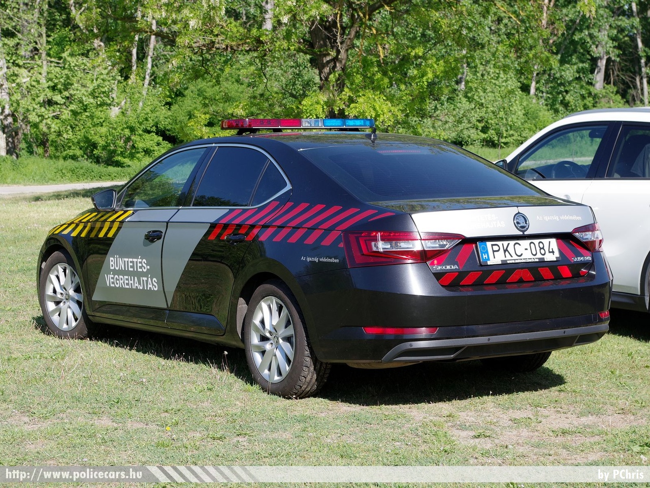 Skoda Superb III, Büntetés-végrehajtás, fotó: PChris
Keywords: BV magyar Magyarország Hungary hungarian prison Büntetés-végrehajtás PKC-084