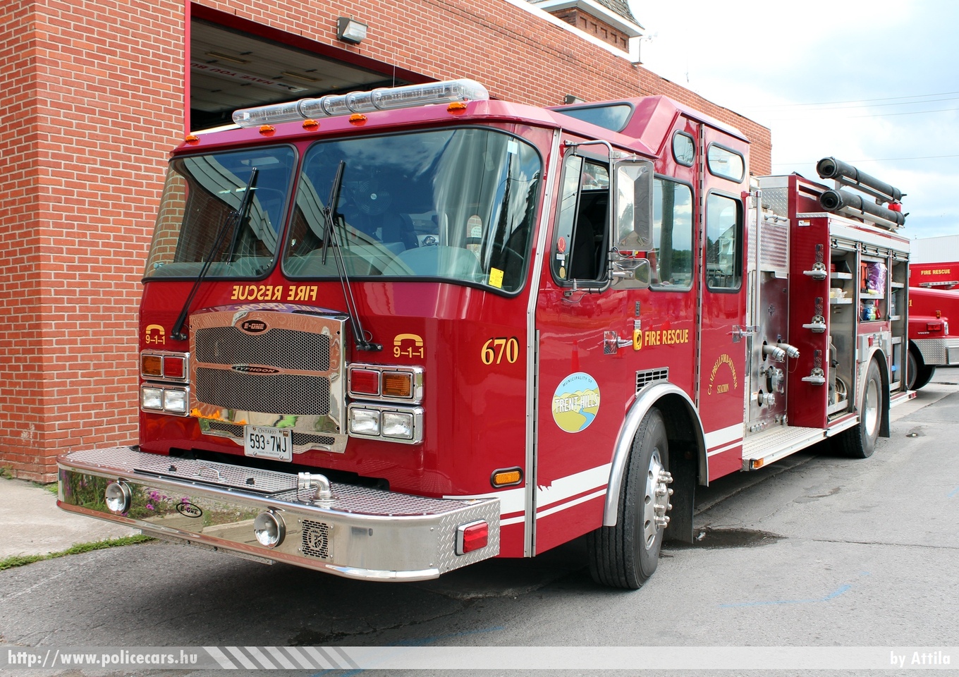 E ONE: fotó: Attila
Keywords: kanadai Kanada Canada canadian fire firetruck tûzoltó tûzoltóautó tûzoltóság