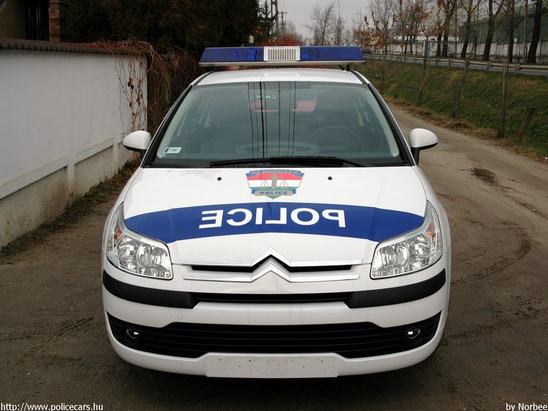 Citroen C4, fotó: Norbee
Keywords: rendőrség rendőr rendőrautó magyar Magyarország hungarian Hungary police policecar