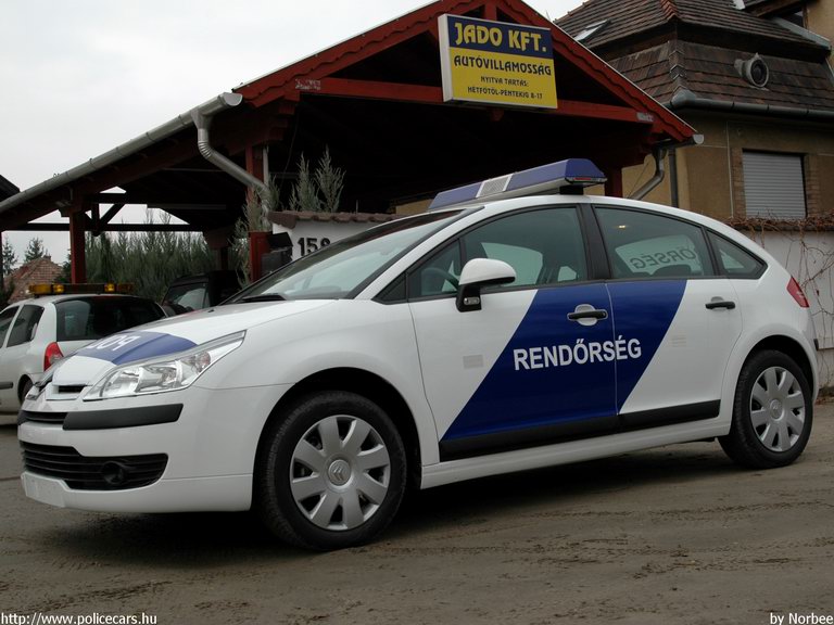 Citroen C4, fotó: Norbee
Keywords: rendőrség rendőr rendőrautó magyar Magyarország hungarian Hungary police policecar