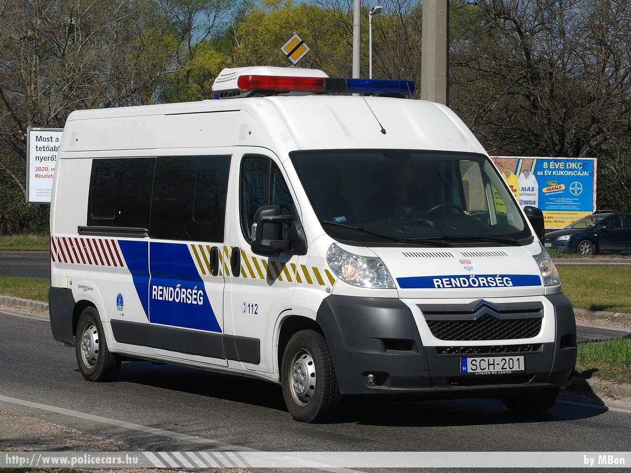 Citroen Jumper, fotó: MBen
Keywords: rendőrség rendőr rendőrautó magyar Magyarország hungarian Hungary police policecar SCH-201