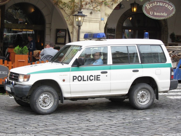 Mitsubishi Pajero, fotó: Colargol87
Keywords: rendőr rendőrautó rendőrség cseh csehország