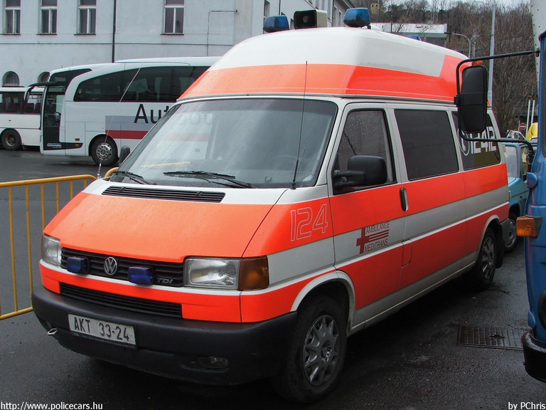 VW Transporter T4, fotó: PChris
Keywords: mentő mentőautó cseh csehország