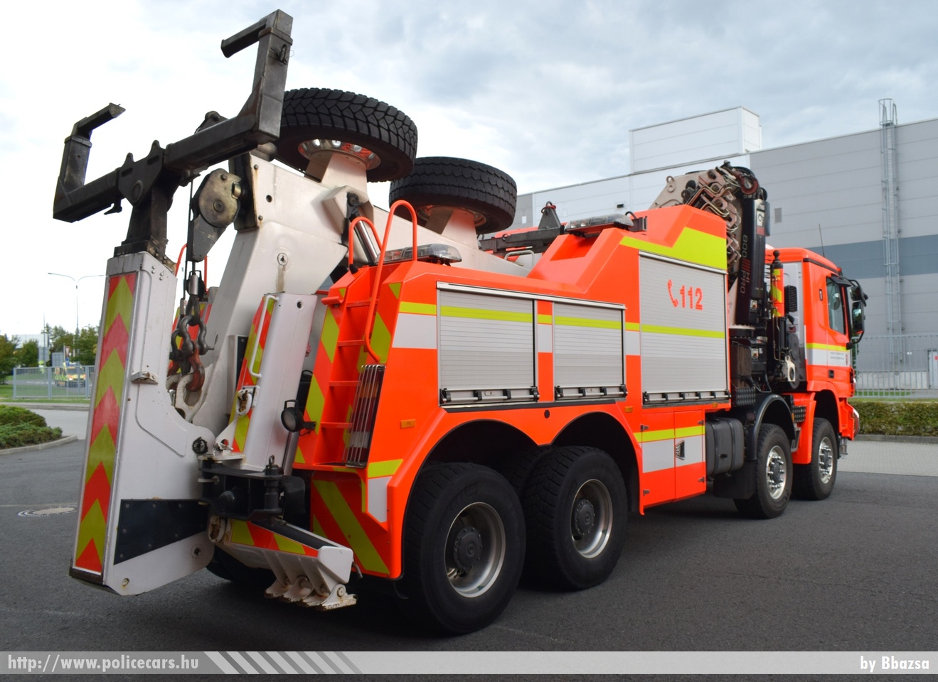 Mercedes- Benz Actros V8, Ostrava, fotó: Bbazsa
Keywords: Czech cseh Csehország tûzoltó tûzoltóautó fire firetruck