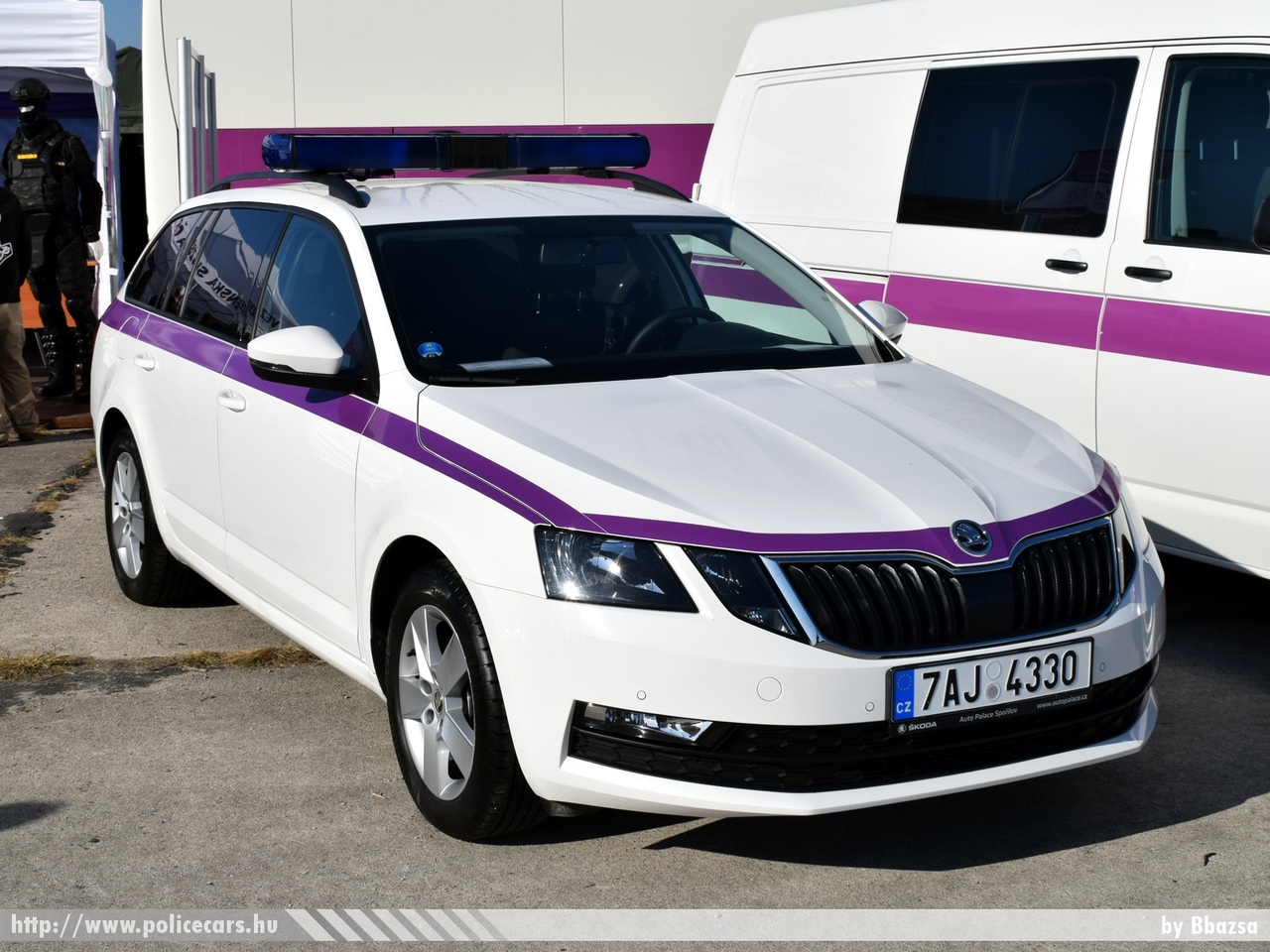 Skoda Octavia III facelift, fotó: Bbazsa
Keywords: Czech cseh Csehország prison bv