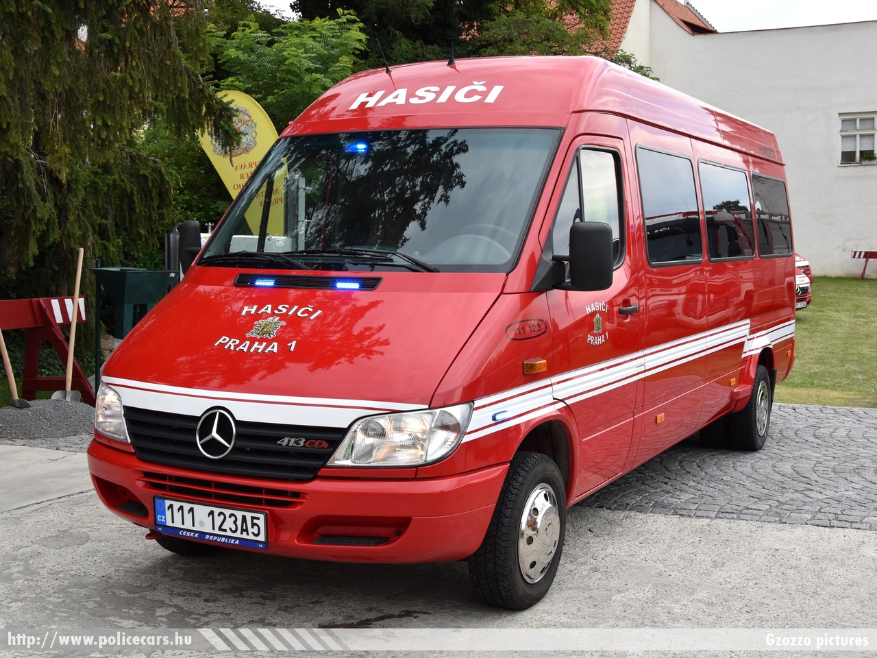 Mercedes Sprinter 413CDi, Prága, Praha SDH 1, fotó: Gzozzo pictures
Keywords: Czech cseh Csehország fire firetruck tûzoltó tûzoltóautó tûzoltóság