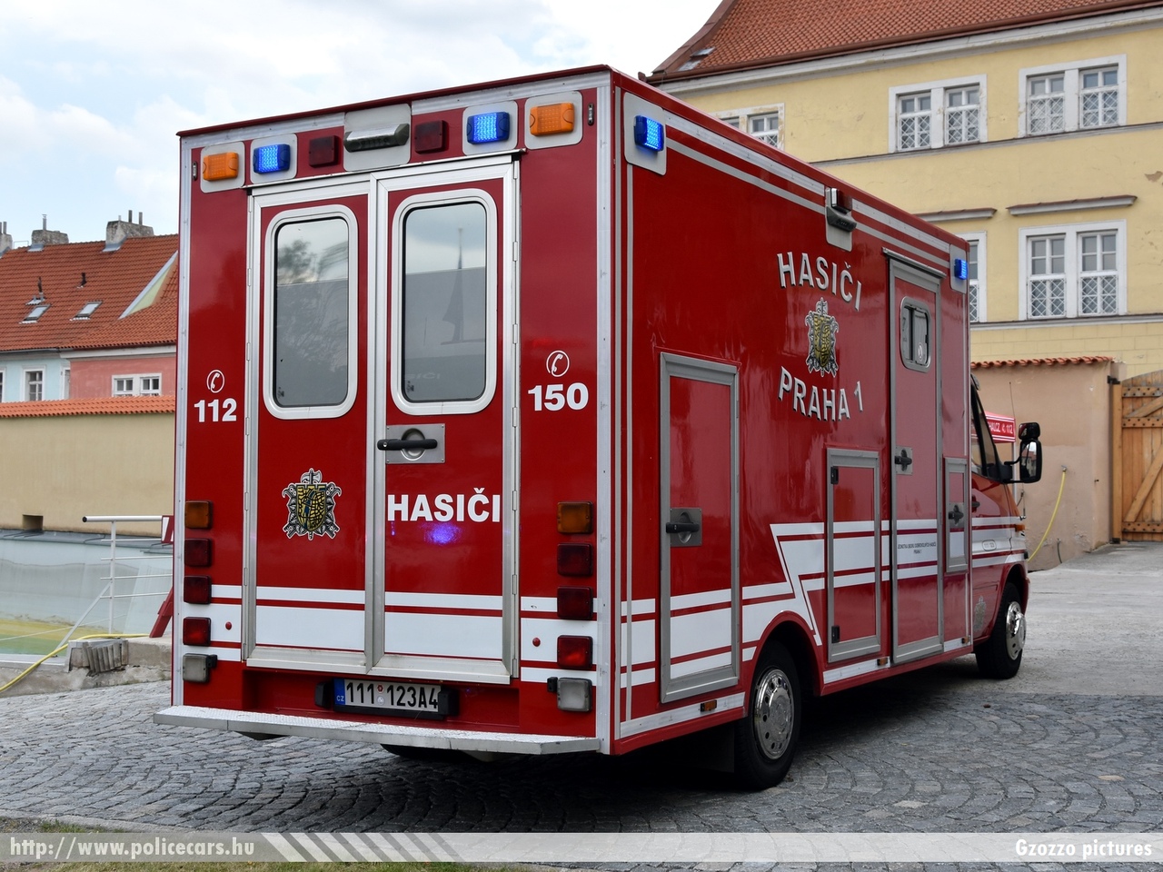 Mercedes Sprinter 416CDi, Prága, Praha SDH 1, fotó: Gzozzo pictures
Keywords: Czech cseh Csehország fire firetruck tûzoltó tûzoltóautó tûzoltóság