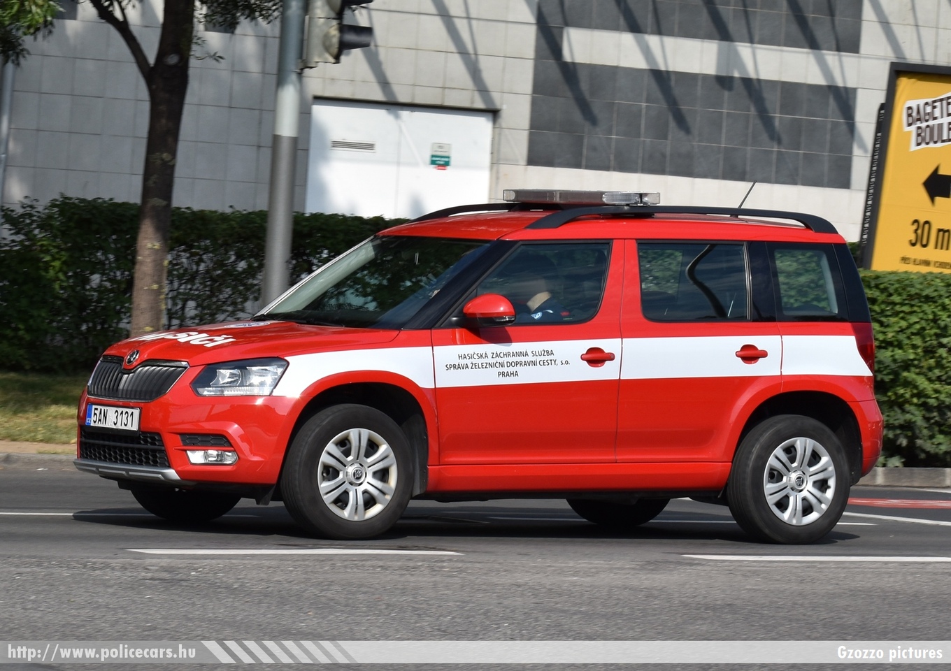 Skoda Yeti, Prága, fotó: Gzozzo pictures
Keywords: cseh Csehorzság czech fire firetruck tûzoltó tûzoltóautó tûzoltóság