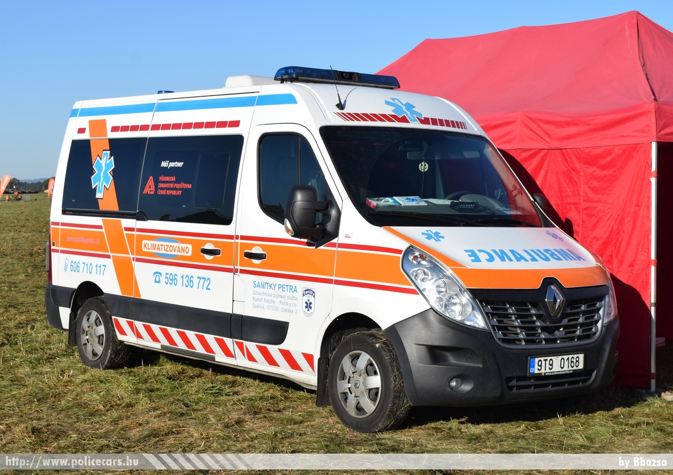 Renault Master, fotó: Bbazsa
Keywords: cseh Csehország czech ambulance mentő mentőautó
