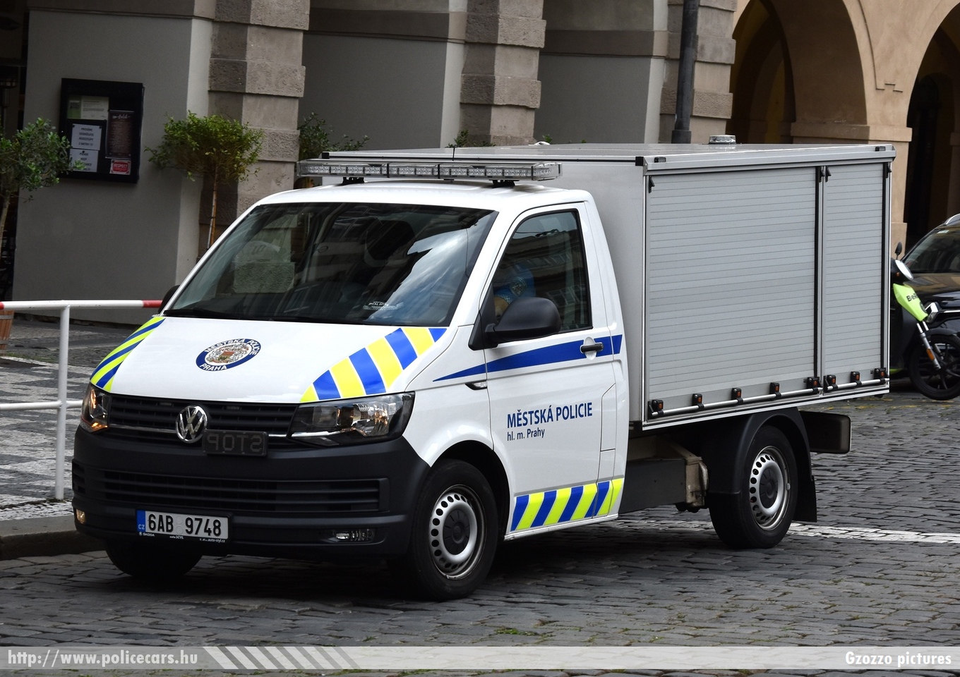 Volkswagen Transporter T6, Mìstská policie hl. m. Prahy, fotó: Gzozzo pictures
Keywords: cseh Csehország czech police policecar rendőrautó rendőr
