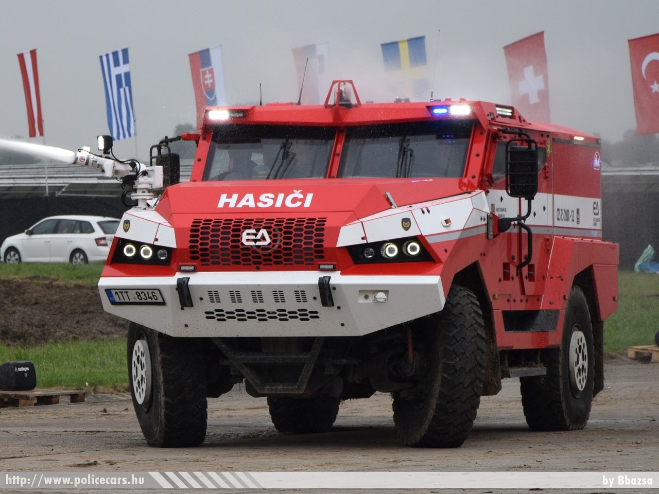 Triton CZS 15/2000 S3, fotó: Bbazsa
Keywords: cseh Csehorzság czech fire firetruck tûzoltó tûzoltóautó tûzoltóság