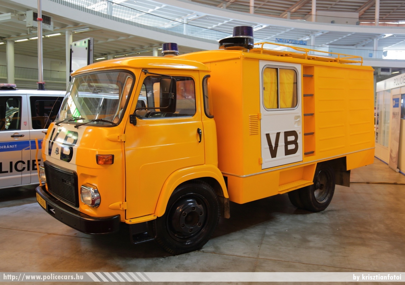 Avia A31, fotó: krisztianfotoi
Keywords: cseh Csehország czech police policecar rendőrautó rendőr