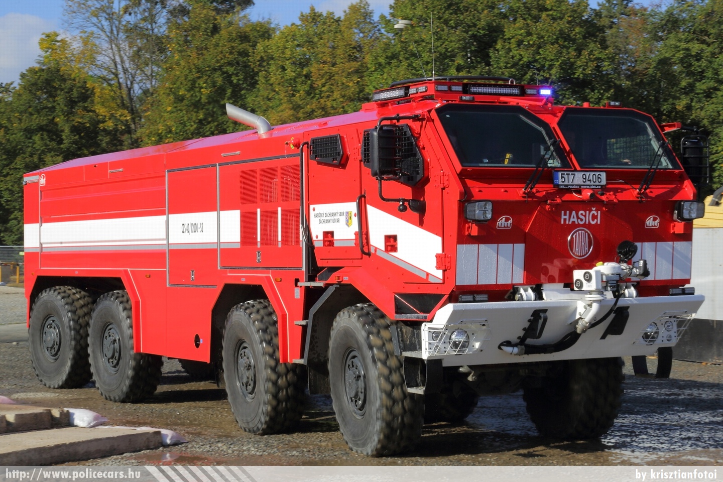 Tatra Titan CZS40 THT, fotó: krisztianfotoi
Keywords: cseh Csehorzság czech fire firetruck tûzoltó tûzoltóautó tûzoltóság