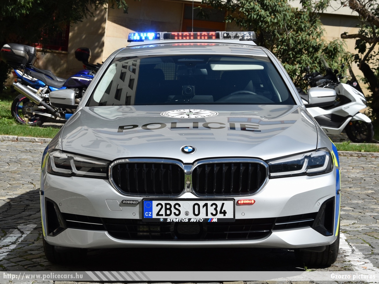 BMW 540i xDrive Touring, fotó: Gzozzo pictures
Keywords: cseh Csehország czech police policecar rendőrautó rendőr