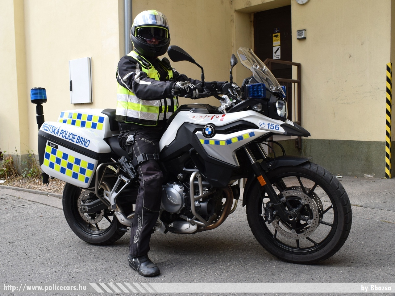 BMW, Mestska Policie Brno, fotó: Bbazsa
Keywords: cseh Csehország czech police policebike rendőrmotor rendőr policemotorcycle
