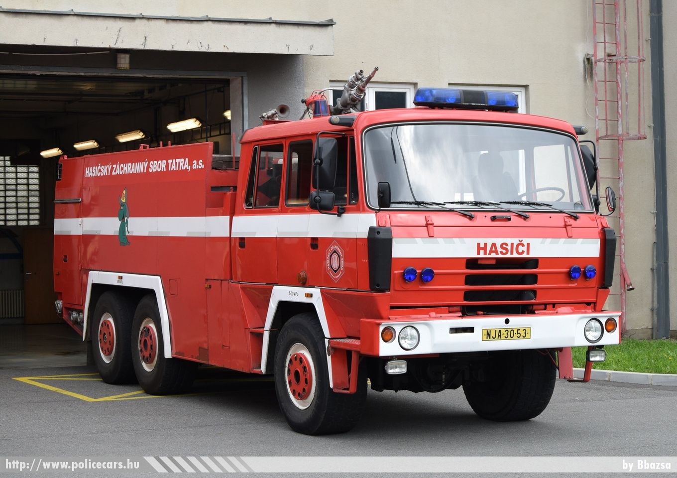 Tatra 815 CAS 32, Tatra létesítményi tûzoltóság (Hasicsky Zachranny Sbor Tatra Koprivnice), fotó: Bbazsa
Keywords: cseh Csehország czech fire firetruck tûzoltó tûzoltóautó tûzoltóság