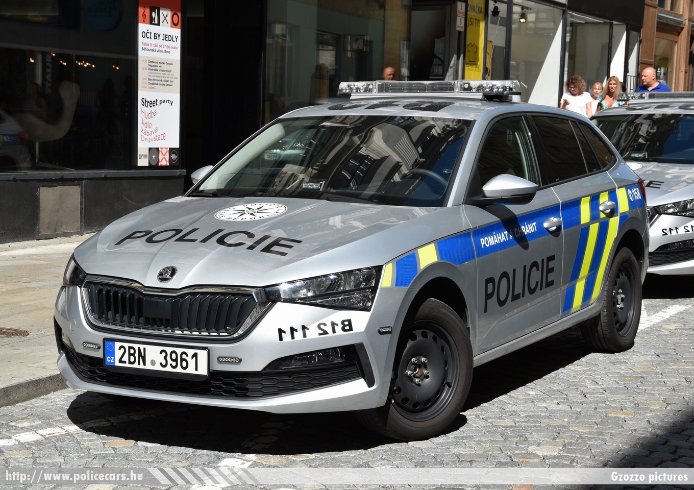 Skoda Scala, fotó: Gzozzo pictures
Keywords: cseh Csehország czech police policecar rendőrautó rendőr