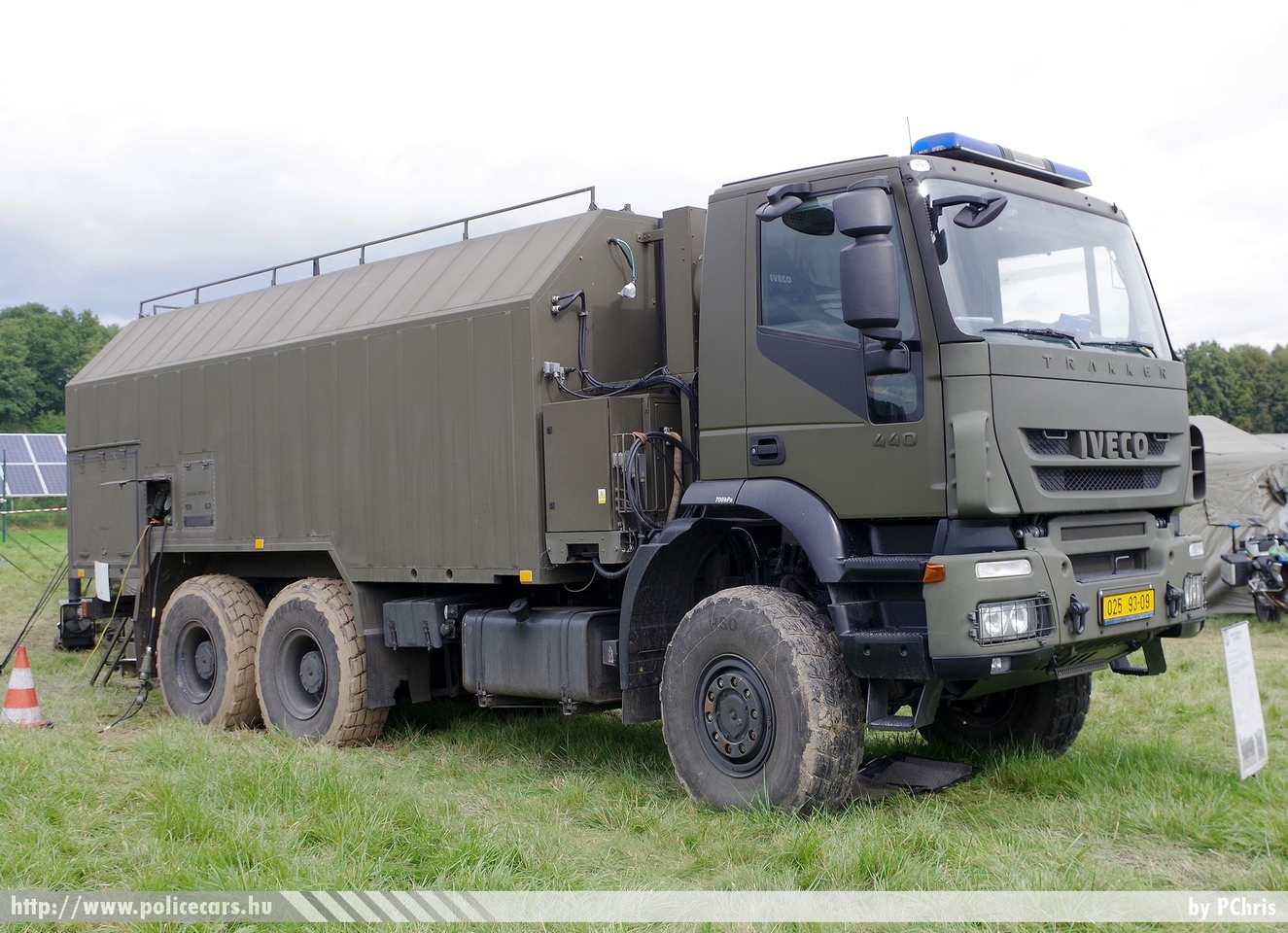 Iveco Trakker 440, fotó: PChris
Keywords: cseh Csehország czech katonai military