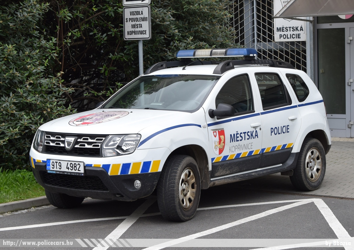 Dacia Duster, Městská Policie Koprivnice, fotó: Bbazsa
Keywords: cseh Csehország czech police policecar rendőrautó rendőr