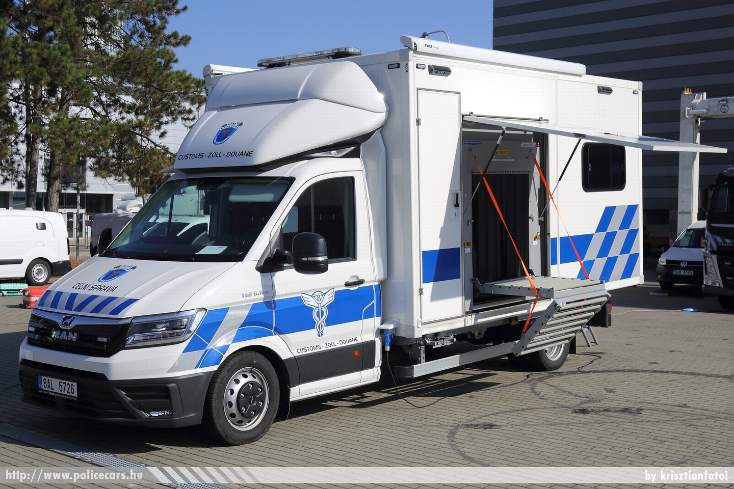 Volkswagen Crafter, Celni Sprava, fotó: krisztianfotoi
Keywords: Czech cseh Csehország vám customs