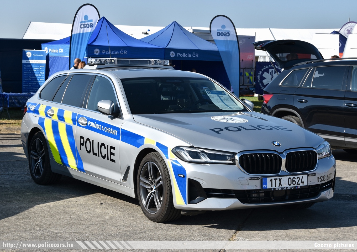 BMW 540i xDrive Touring, fotó: Gzozzo pictures
Keywords: cseh Csehország czech police policecar rendőrautó rendőr