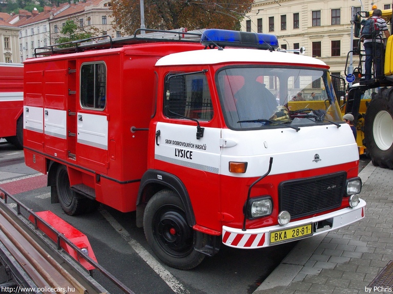 AVIA A31, fotó: PChris
Keywords: tûzoltó tûzoltóautó tûzoltóság cseh Csehország