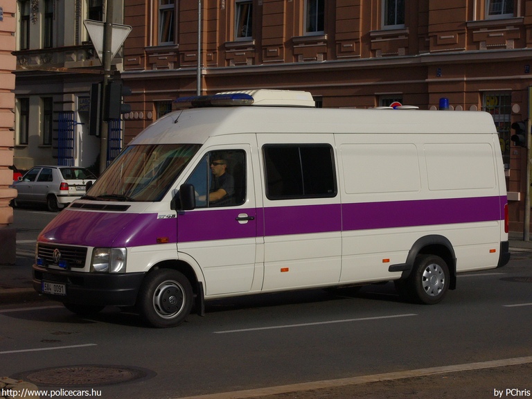 Volkswagen LT 45, fotó: PChris
Keywords: cseh Csehország rendőr rendőrautó rendőrség BV