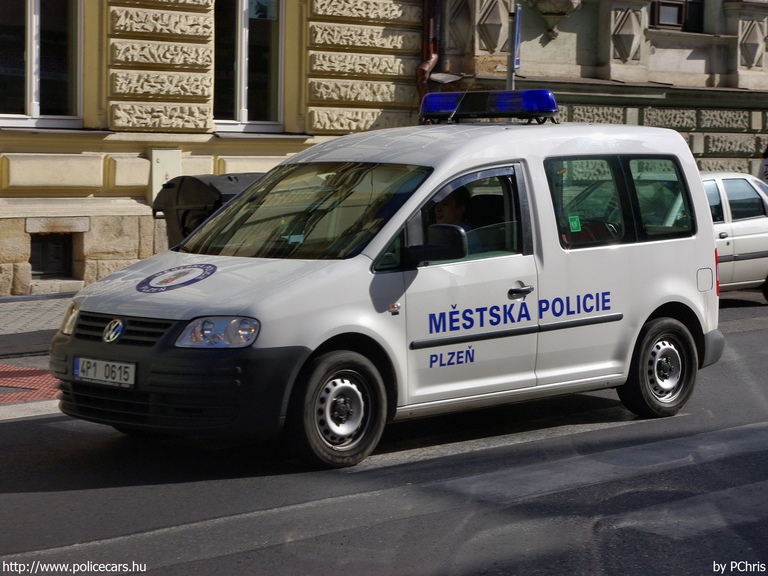Volkswagen Caddy, Plzeò, fotó: PChris
Keywords: cseh Csehország rendőr rendőrautó rendőrség