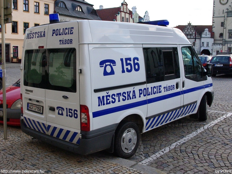 Ford Transit, Tábor, fotó: PChris
Keywords: cseh Csehország rendőr rendőrautó rendőrség