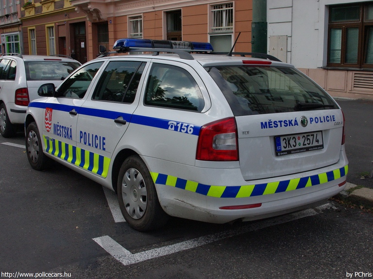 Skoda Octavia II, Karlovy Vary, fotó: PChris
Keywords: cseh Csehország rendőr rendőrautó rendőrség