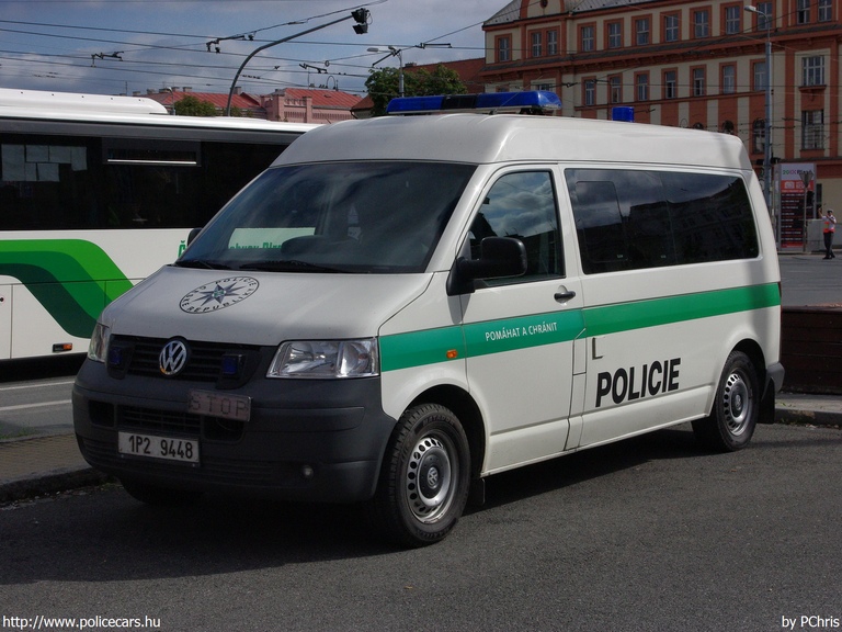 Volkswagen Transporter T5, fotó: PChris
Keywords: cseh Csehország rendőr rendőrautó rendőrség