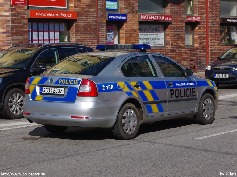 Skoda Octavia II, fotó: PChris
Keywords: cseh Csehország rendőr rendőrautó rendőrség