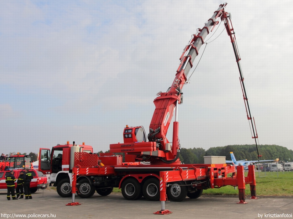 Mercedes-Benz Actros 4151 AK 10×8/6 Hidrokon 240, fotó: krisztianfotoi
Keywords: cseh Csehország tûzoltó tûzoltóautó tûzoltóság