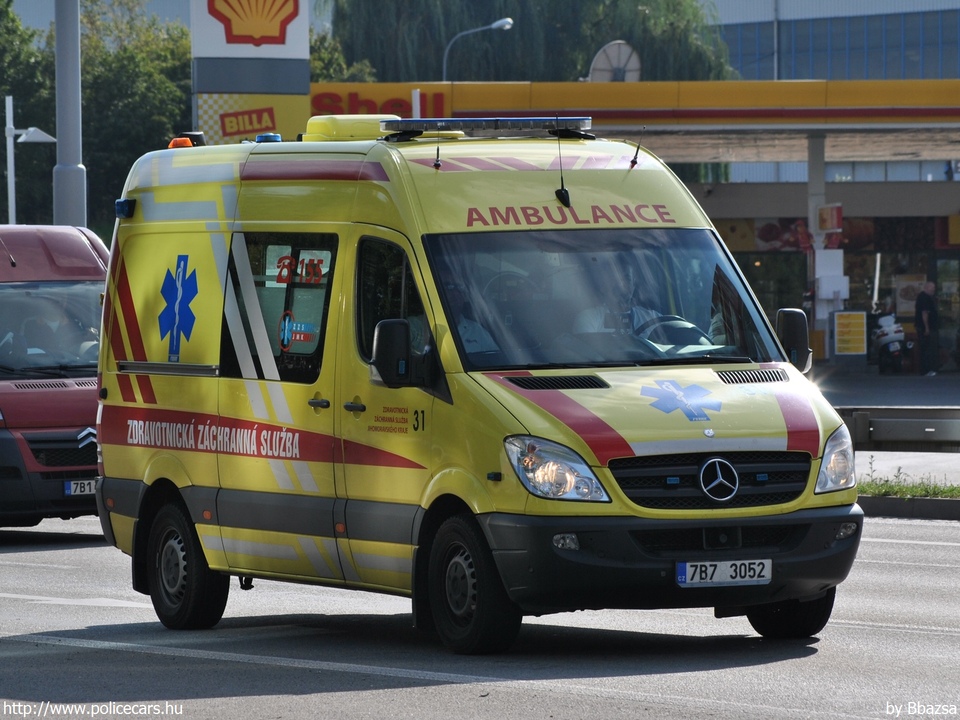 Mercedes Sprinter II, fotó: Bbazsa
Keywords: cseh Csehország mentő mentőautó czech ambulance
