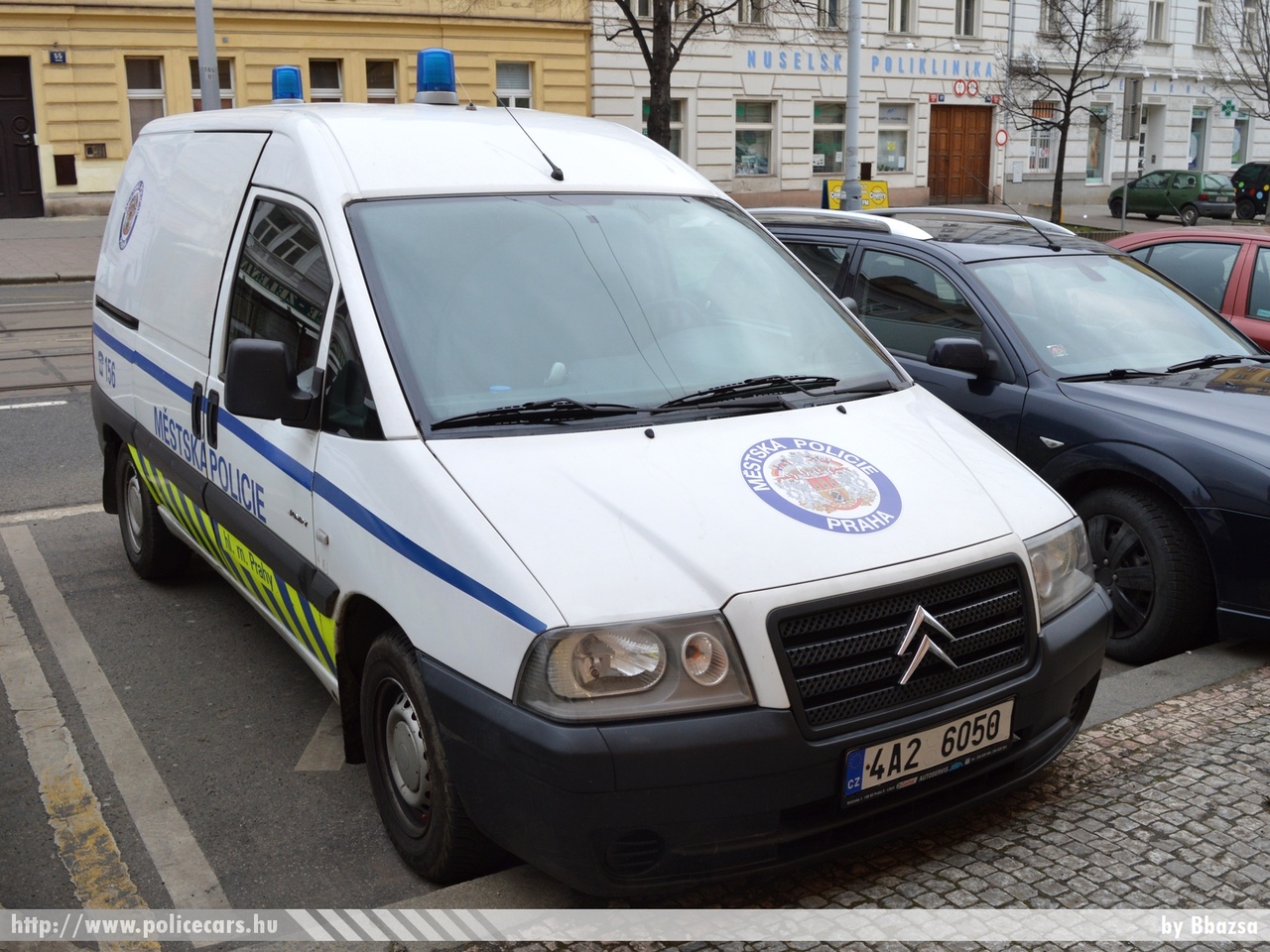 Citroen Jumoy, Prága, fotó: Bbazsa
Keywords: rendőr cseh Csehország rendőrautó rendőrség