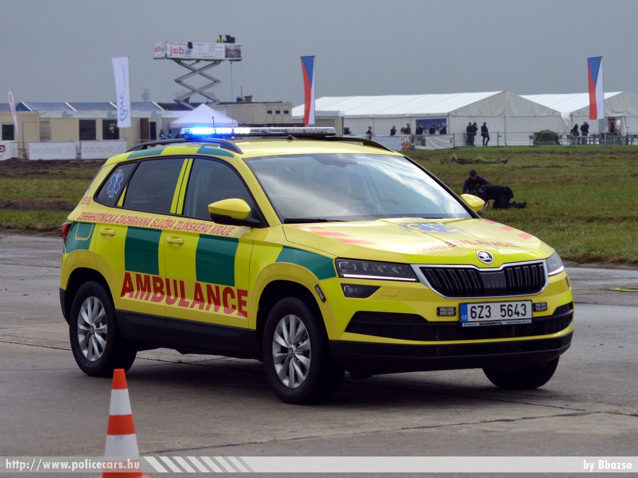Skoda Karoq, fotó: Bbazsa
Keywords: cseh Csehország mentő mentőautó Czech ambulance