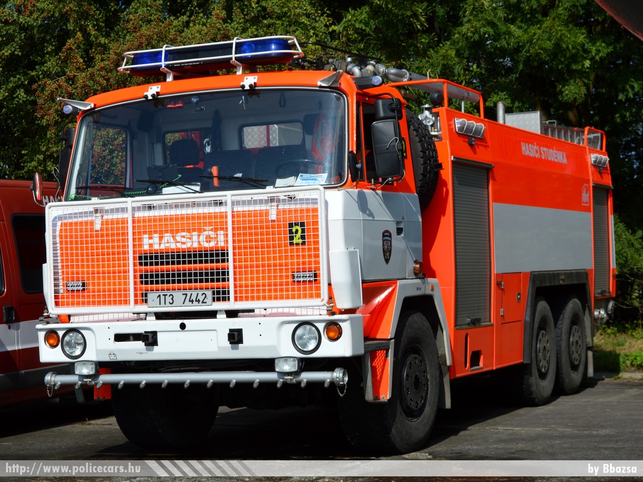Tatra, fotó: Bbazsa
Keywords: cseh Csehország tûzoltó tûzoltóautó tûzoltóság czech fire firetruck
