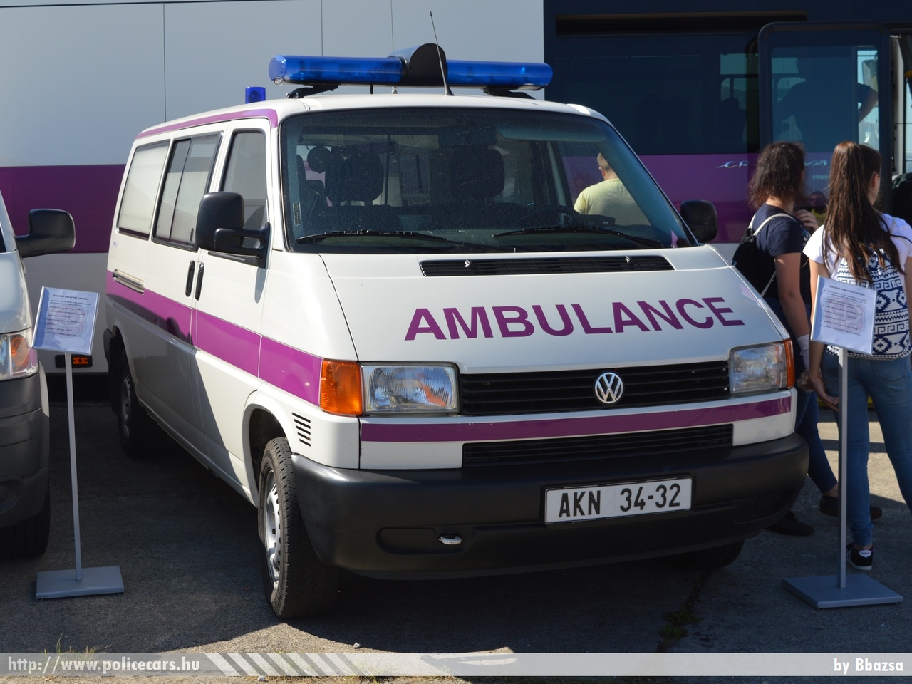 Volkswagen Transporter T4, fotó: Bbazsa
Keywords: cseh Csehország czech mentő ambulance bv büntetésvégrehajtás prison mentőautó