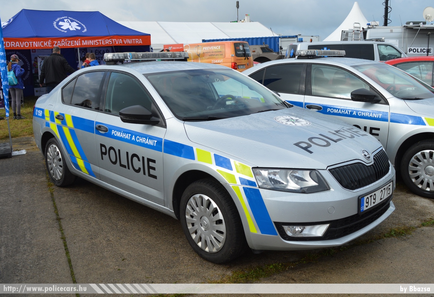 Skoda Octavia III, fotó: Bbazsa
Keywords: rendőr cseh Csehország rendőrautó rendőrség police policecar Czech