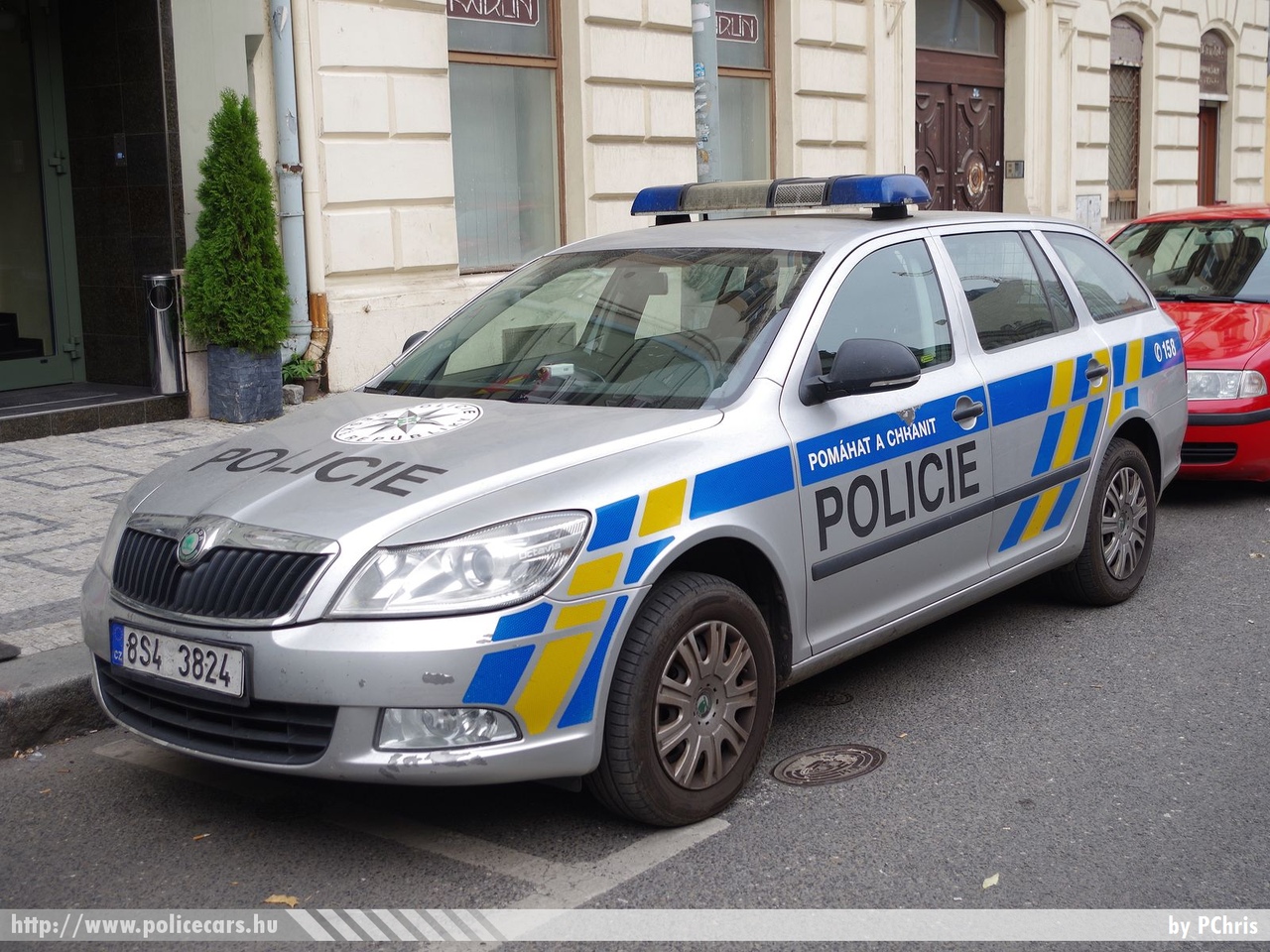 Skoda Octavia II facelift, fotó: PChris
Keywords: rendőr cseh Csehország rendőrautó rendőrség police policecar Czech